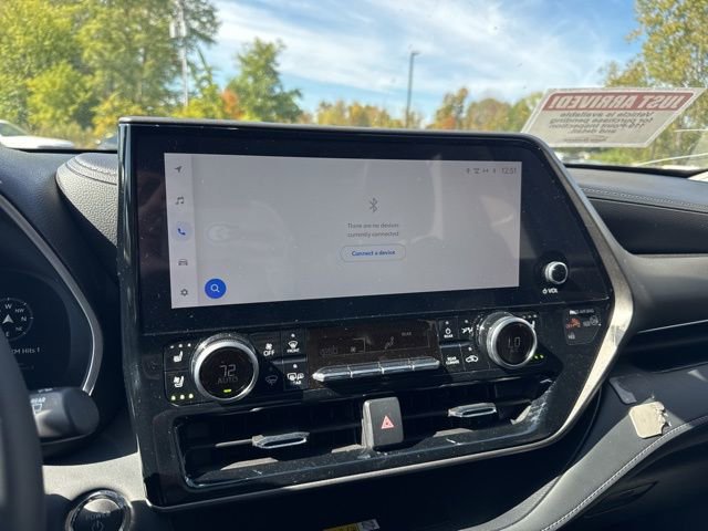 Used 2023 Toyota Highlander Limited image 19