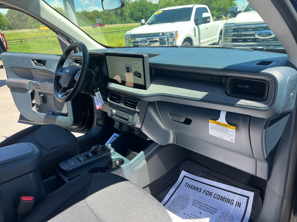 New 2025 Ford Maverick XL w/ Equipment Group 102A image 13