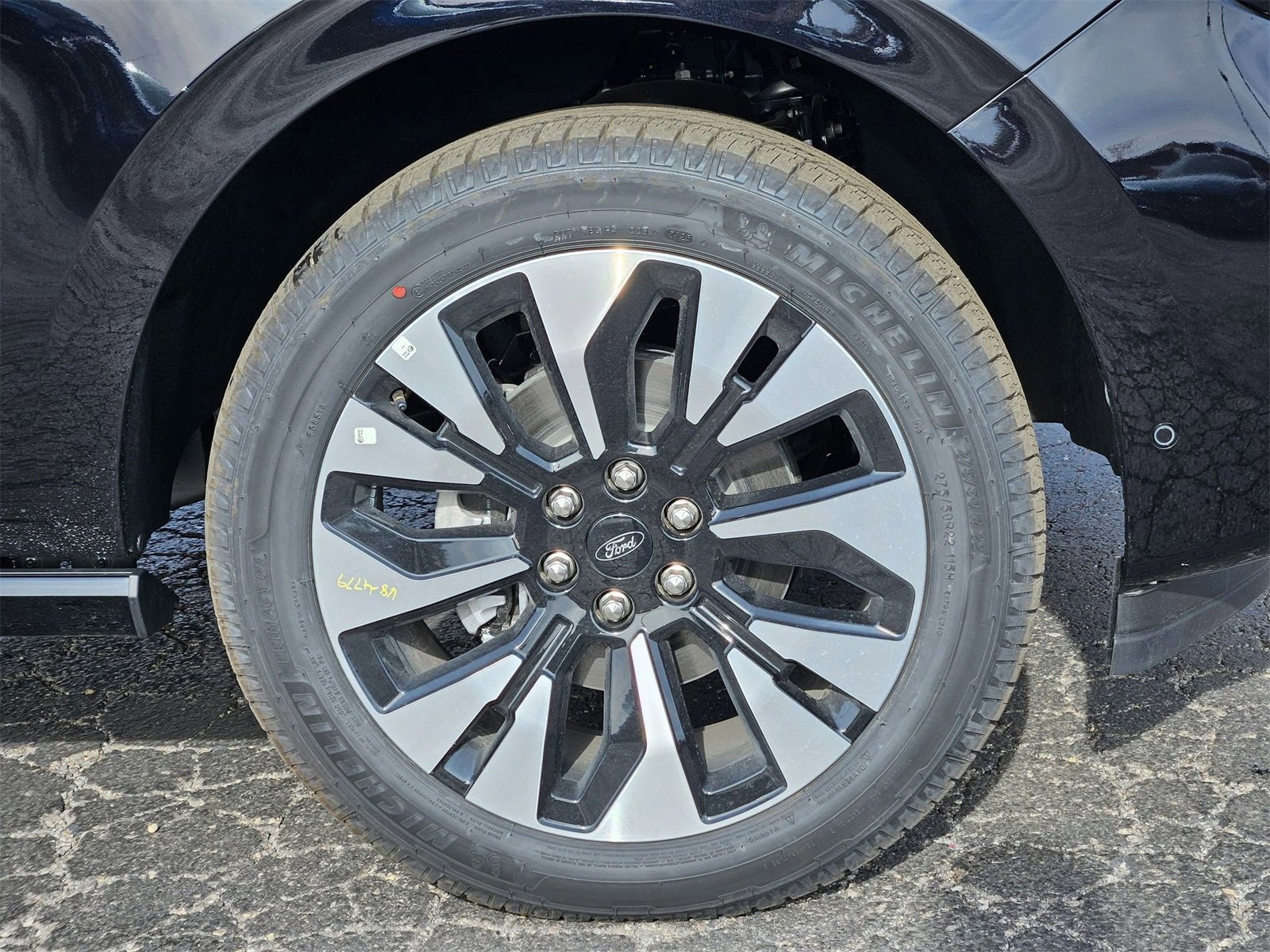 New 2025 Ford Expedition Platinum w/ Driver's Package image 10