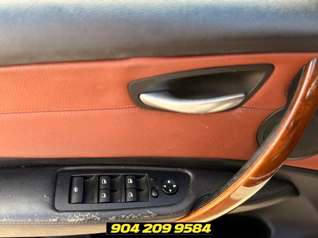 Used 2008 BMW 128i Convertible RWD image 13