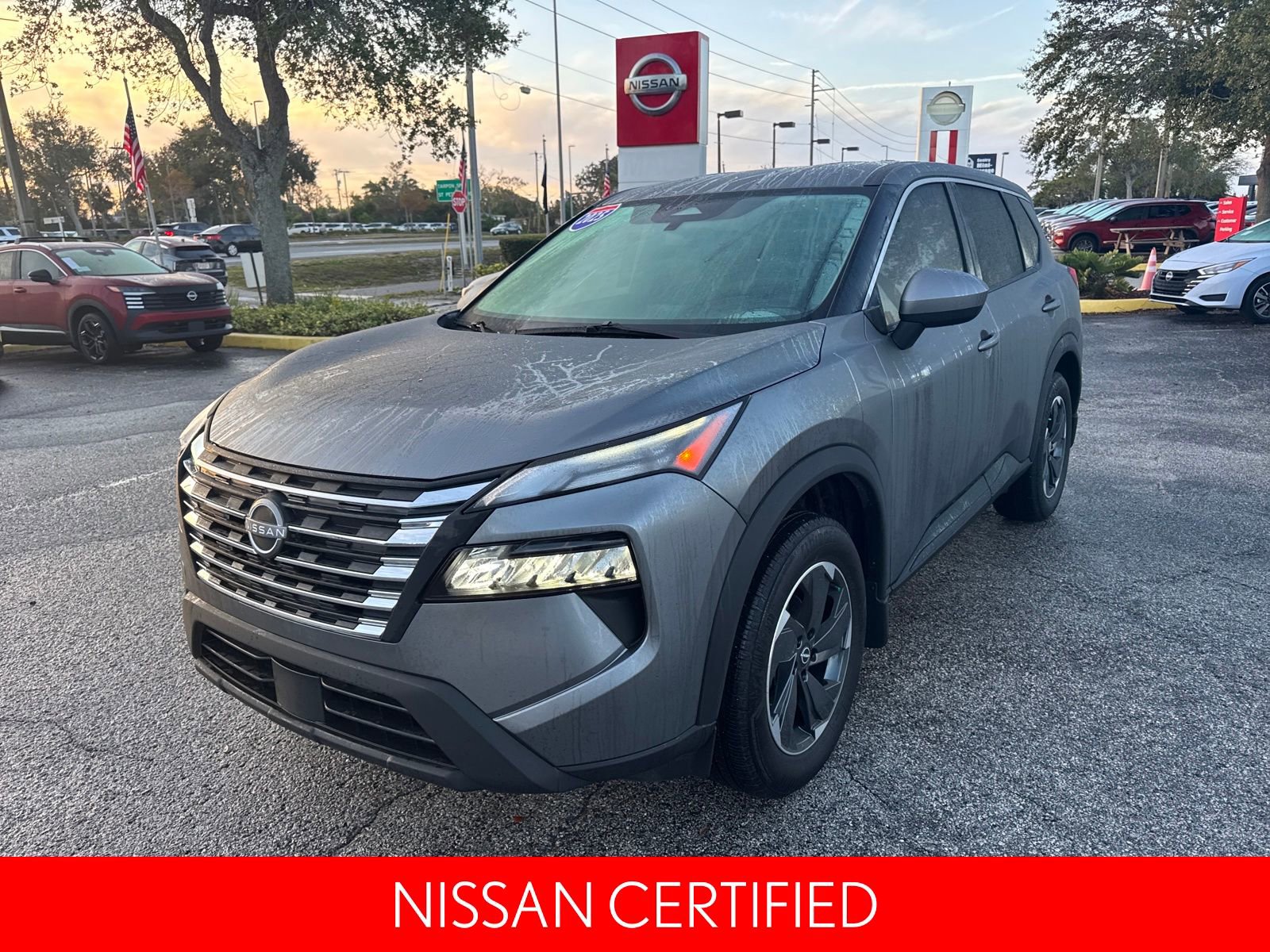 Certified 2025 Nissan Rogue SV image 2