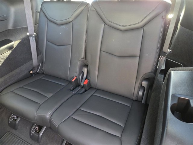 New 2025 Cadillac XT6 Luxury image 18