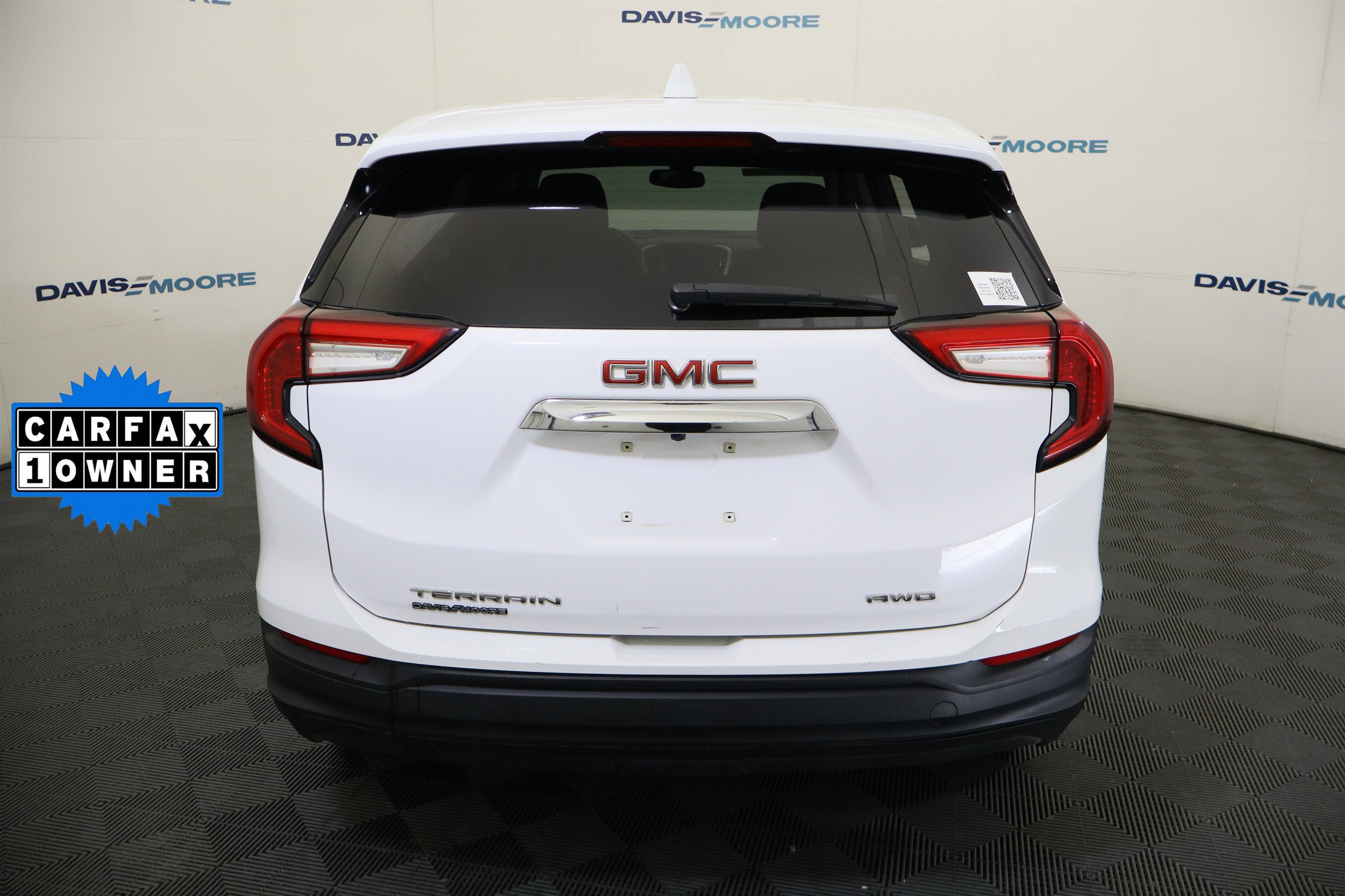 Certified 2024 GMC Terrain SLE AWD/4WD image 8