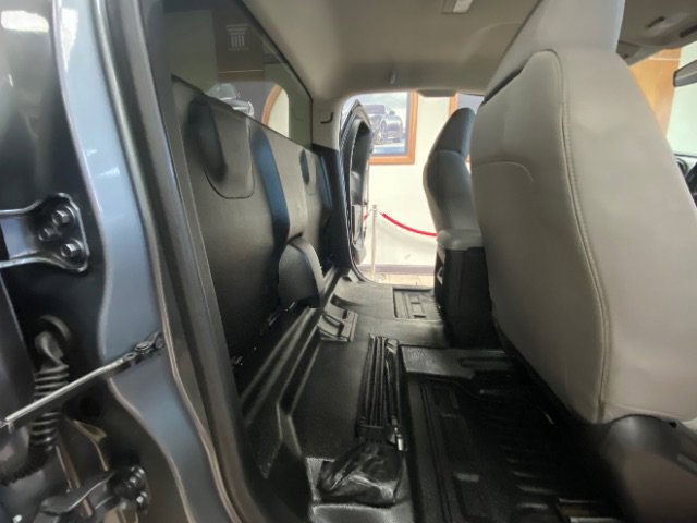 Used 2018 Chevrolet Colorado W/T RWD image 22