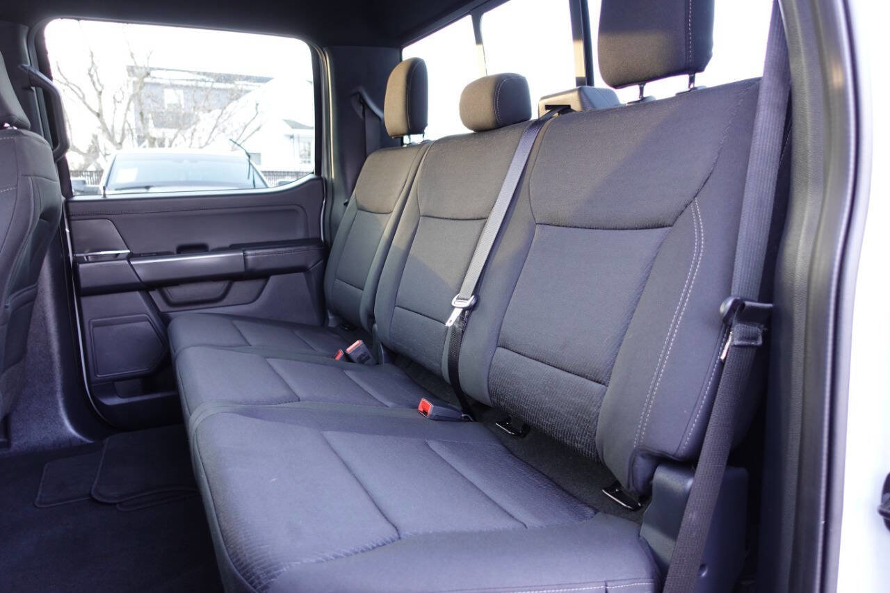Used 2024 Ford F150 XLT w/ Equipment Group 302A MID image 21