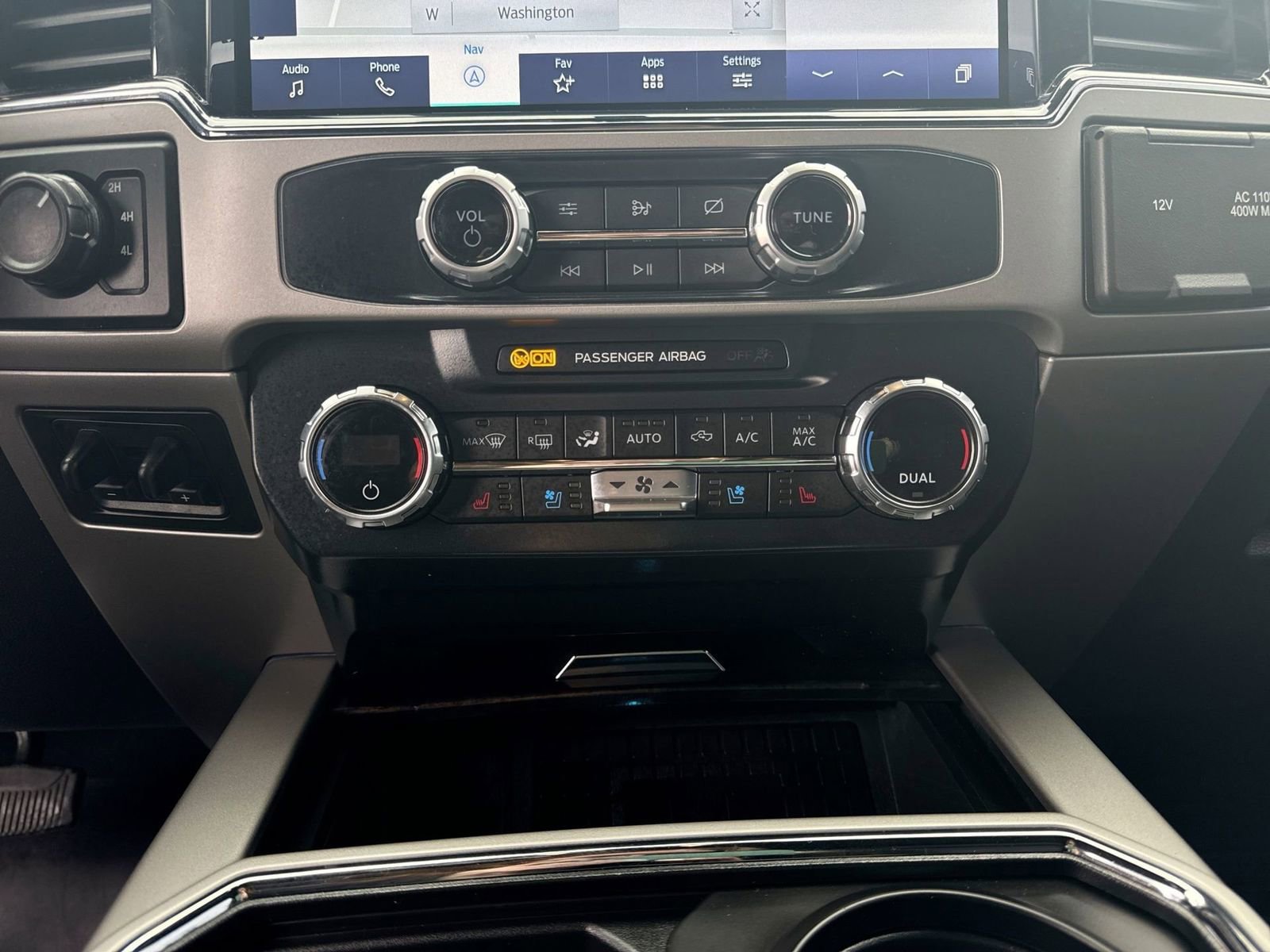 Certified 2022 Ford F250 Lariat w/ Tremor Off-Road Package image 58