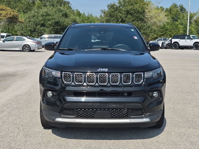 Used 2023 Jeep Compass Limited AWD/4WD image 8