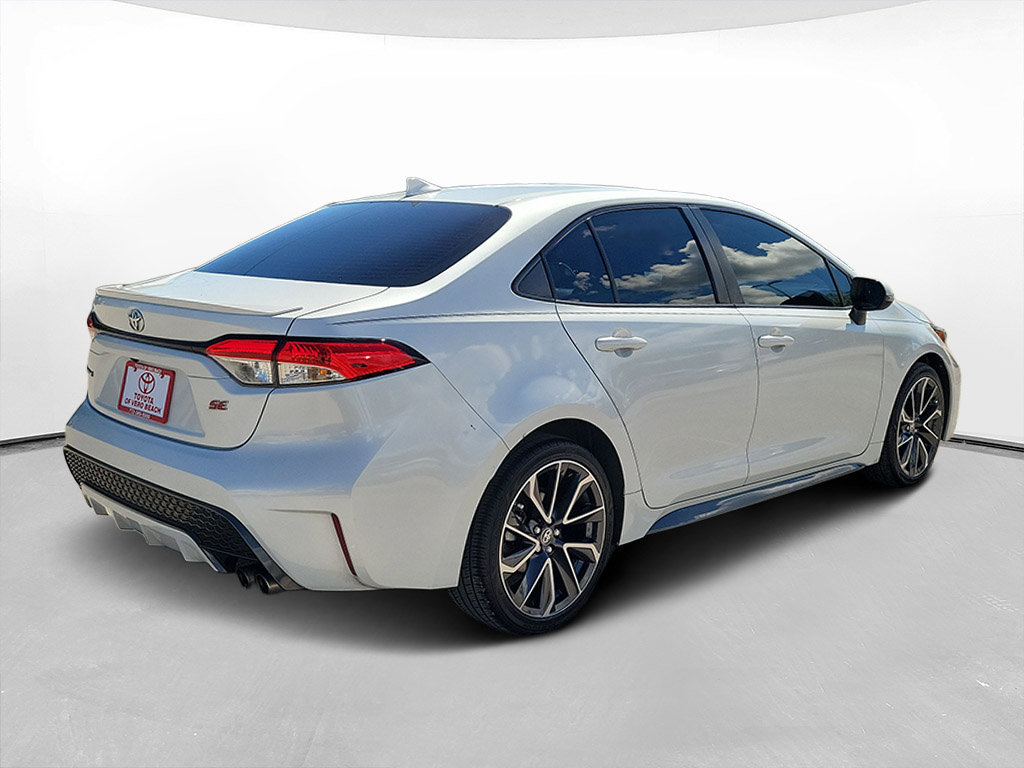 Used 2022 Toyota Corolla SE FWD image 4