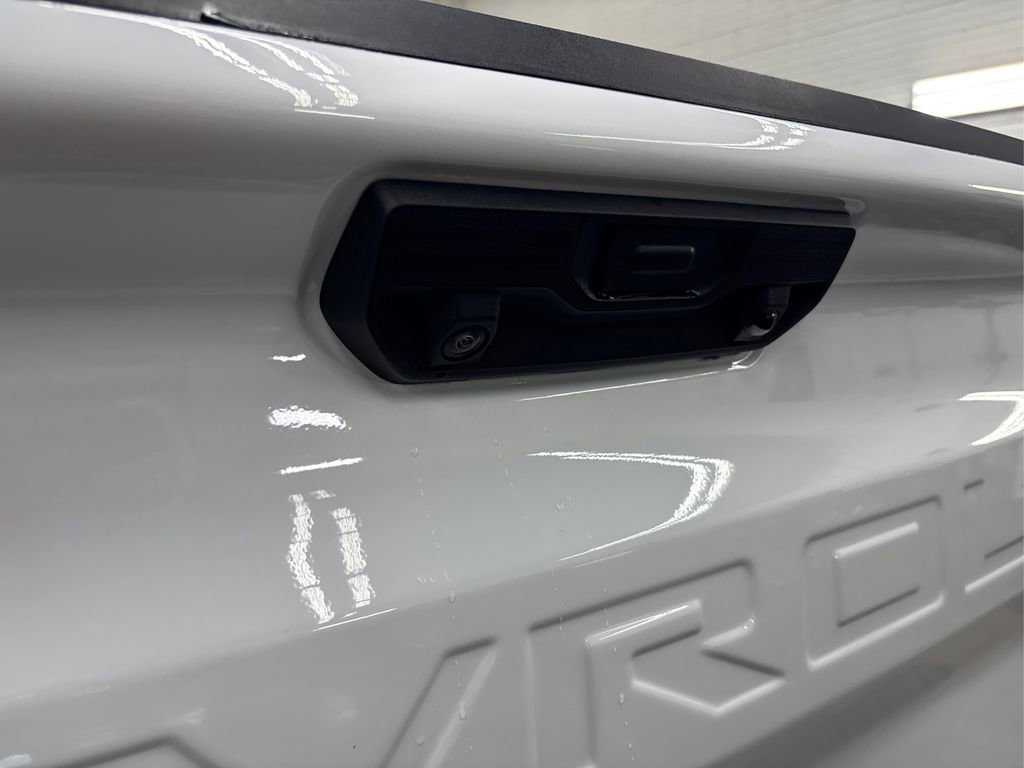 Used 2024 Chevrolet Silverado 1500 ZR2 w/ Technology Package image 16