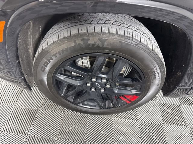 Used 2023 Chevrolet Traverse Premier w/ Redline Edition image 10