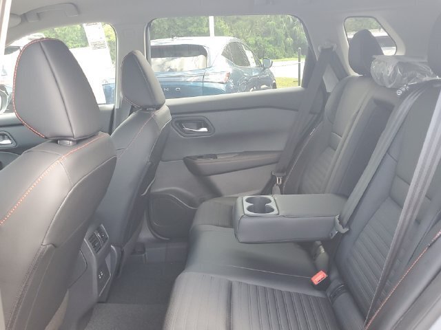 New 2026 Nissan Rogue SV AWD/4WD image 8