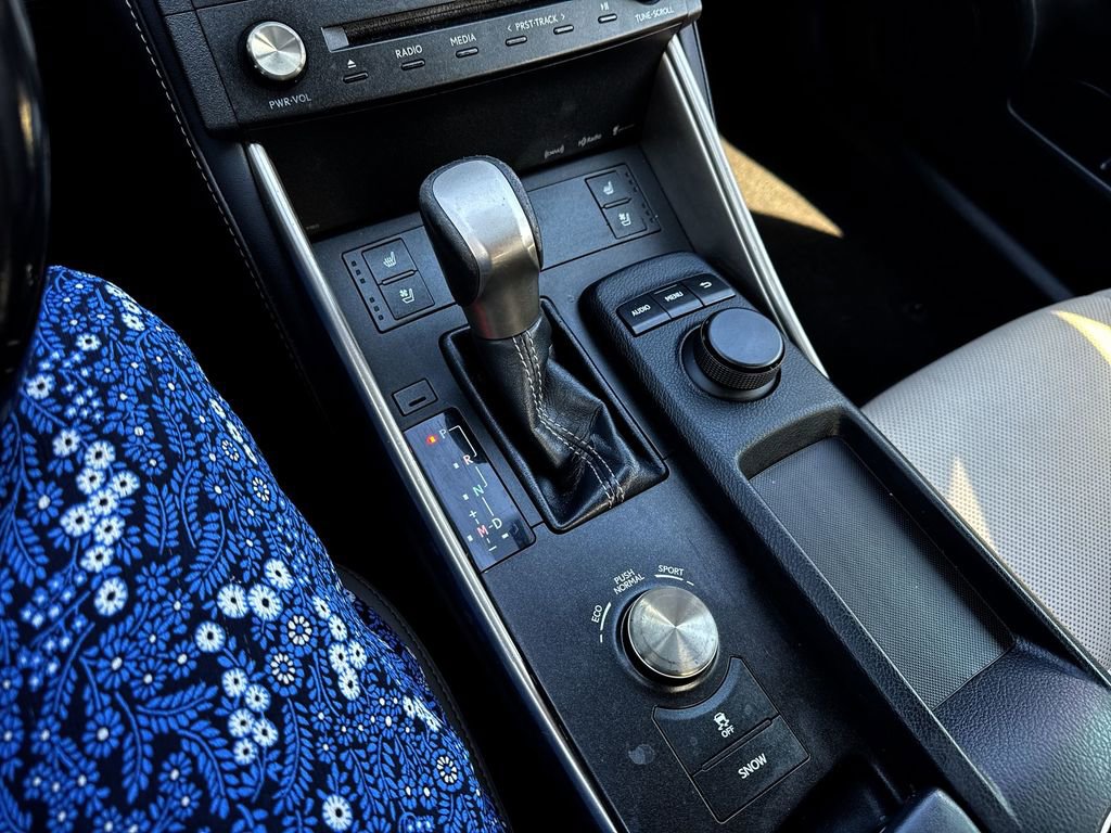 Used 2016 Lexus IS 300 AWD w/ Premium Package image 19