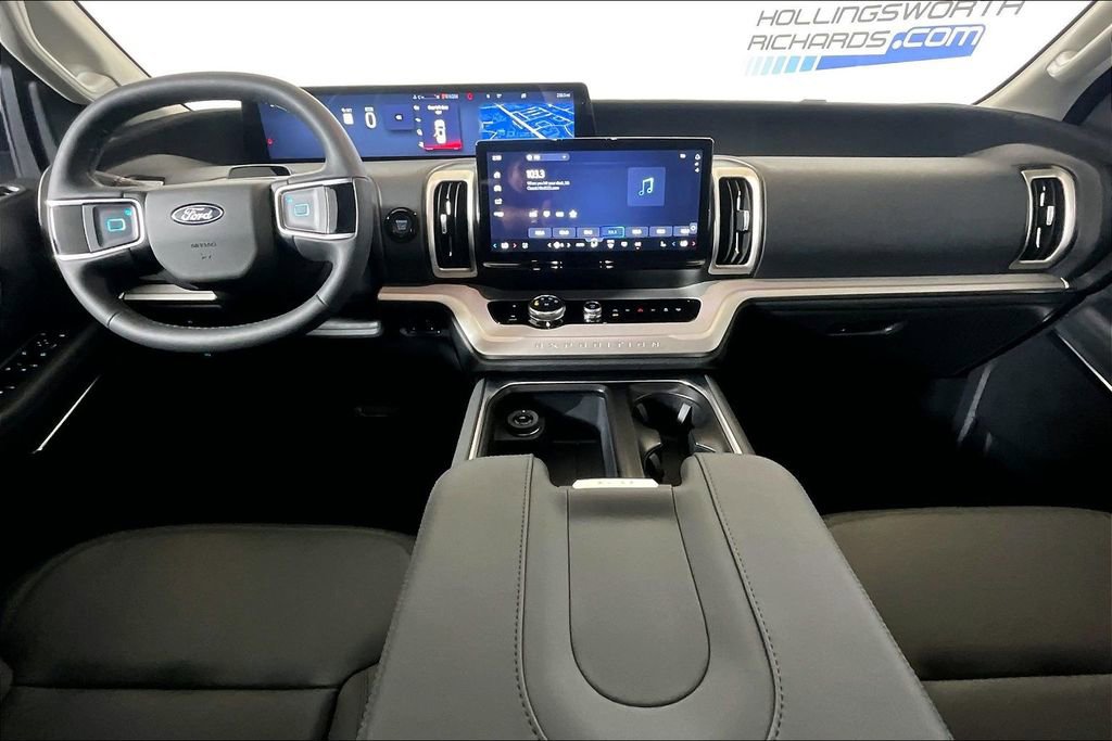 New 2026 Ford Expedition Max Active image 5