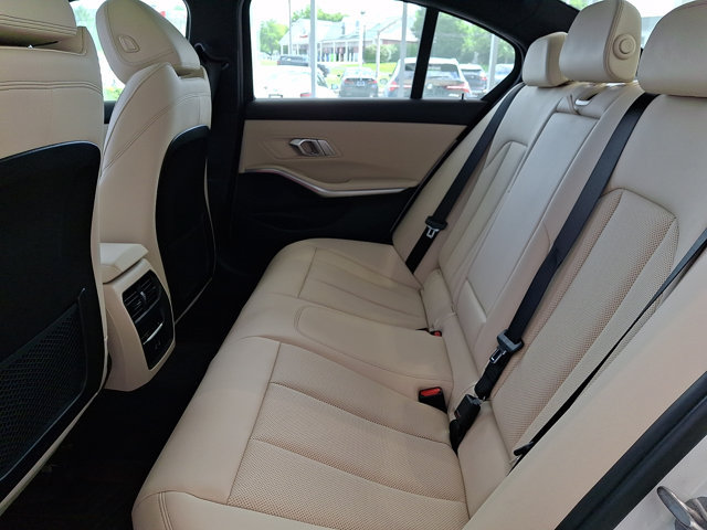 Certified 2023 BMW 330e xDrive w/ Premium Package AWD/4WD image 10