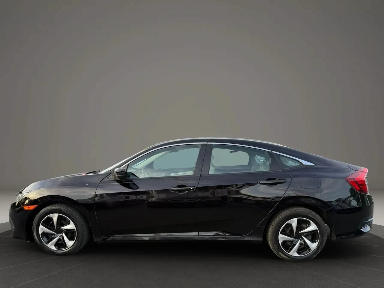 Used 2016 Honda Civic LX image 6