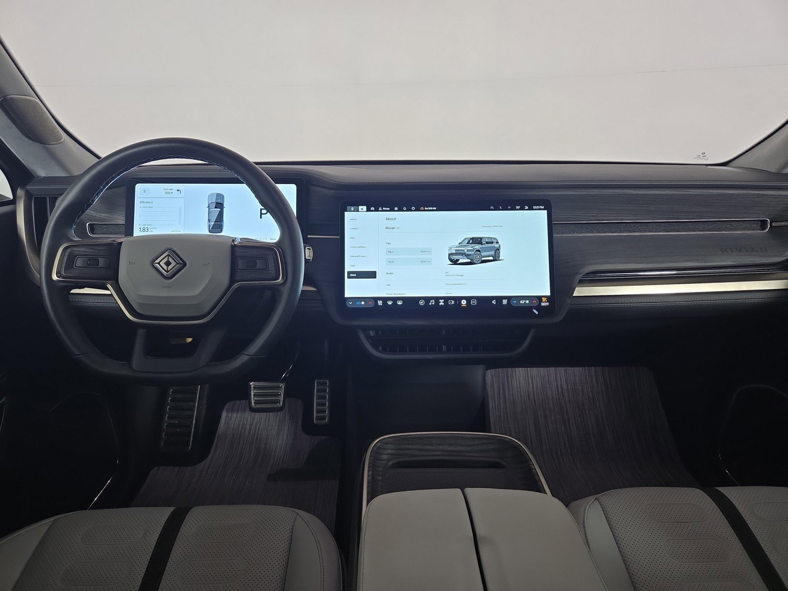 Used 2023 Rivian R1S Adventure AWD/4WD image 27