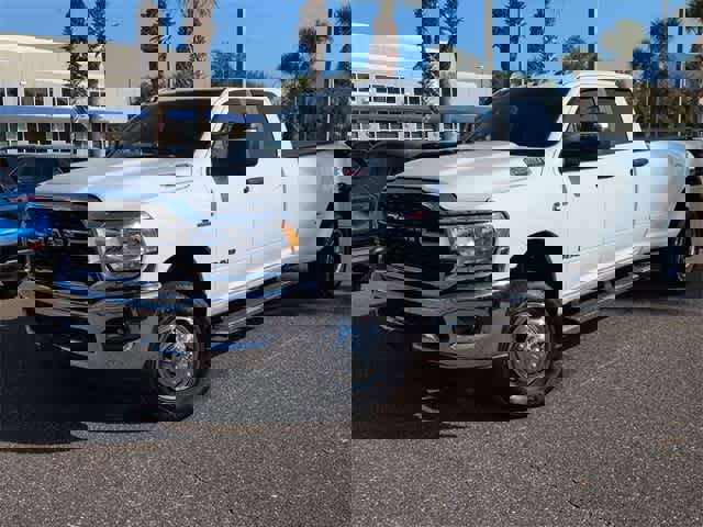 Used 2024 RAM 3500 Big Horn image 2