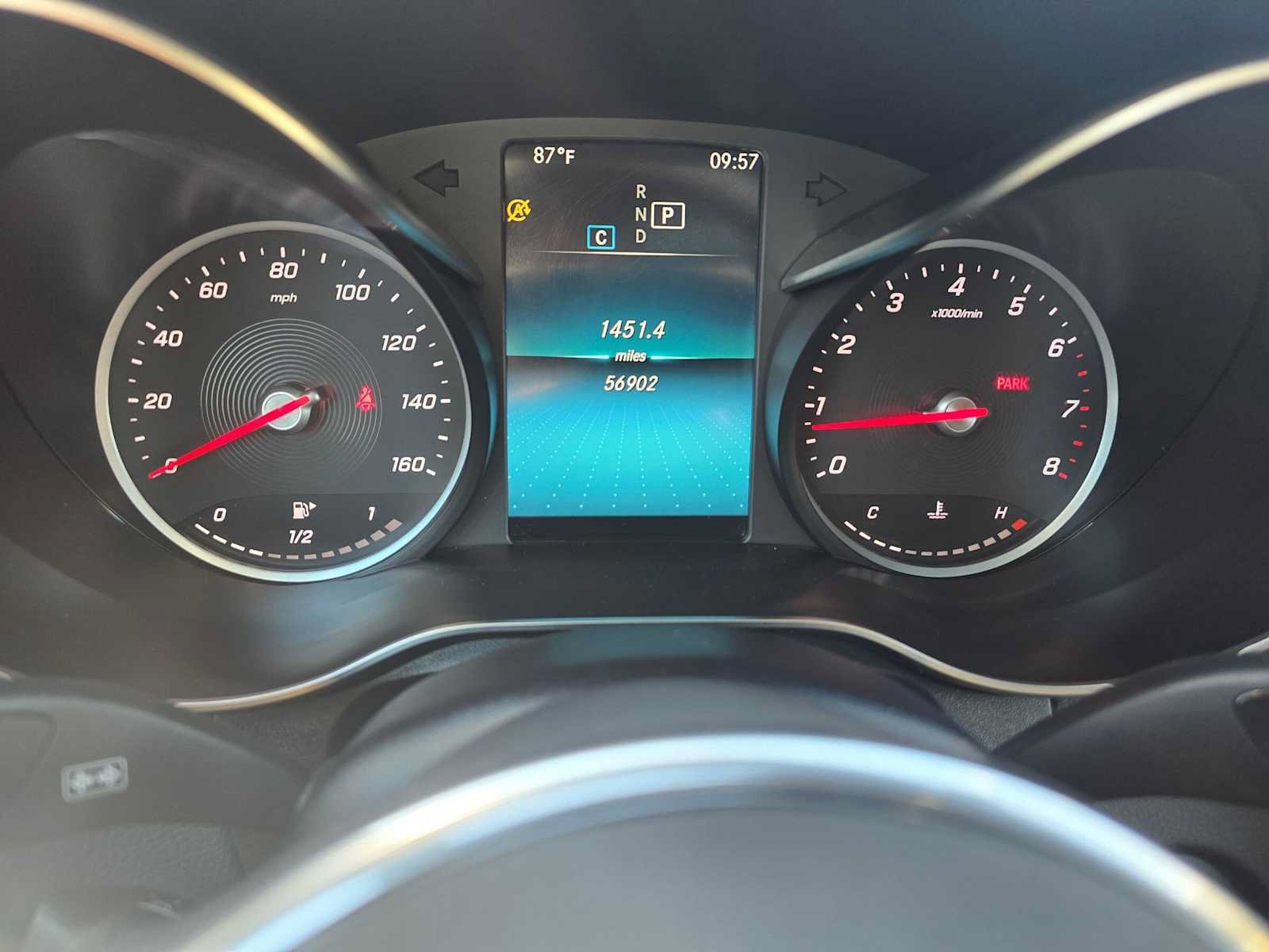Used 2020 Mercedes-Benz GLC 300 image 26