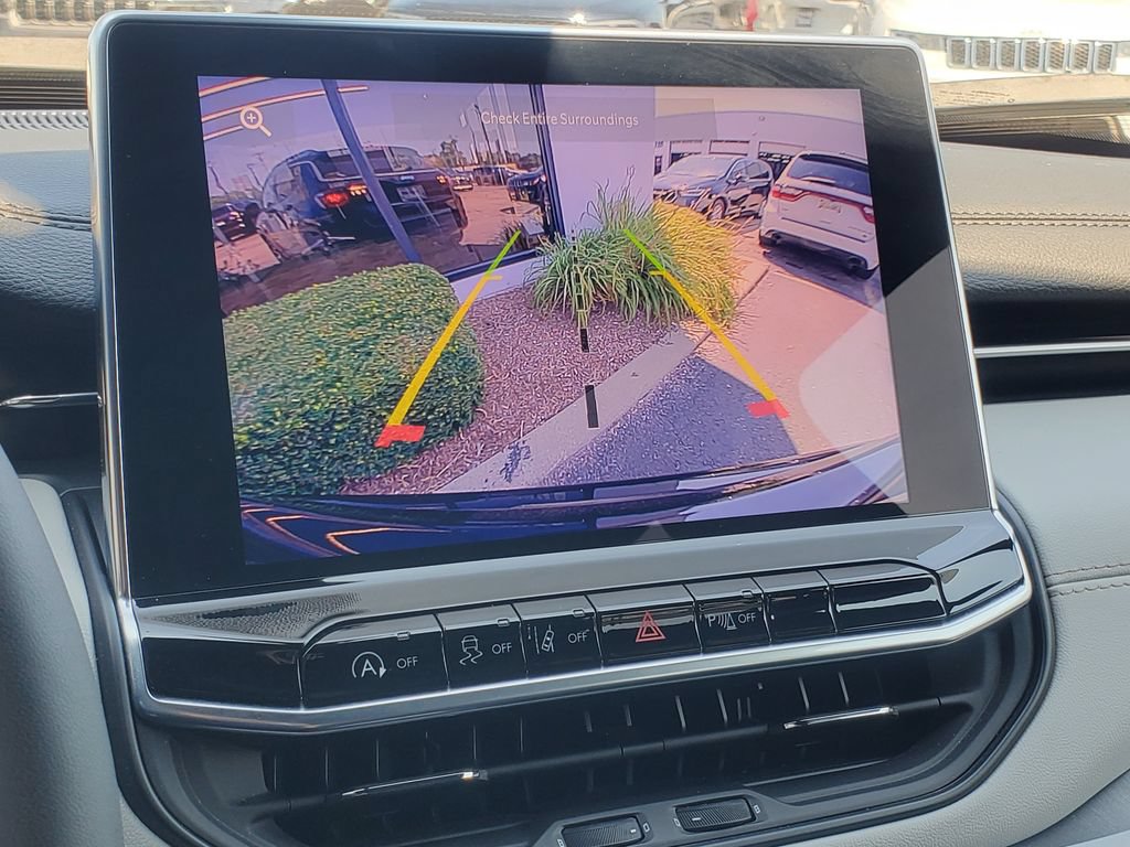 Used 2024 Jeep Compass Limited AWD/4WD image 17