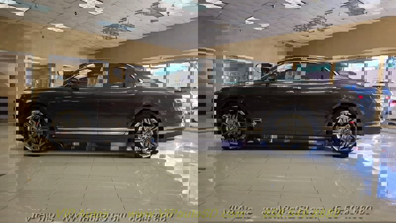 Used 2013 Bentley Mulsanne RWD image 6