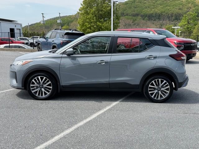 Used 2024 Nissan Kicks SV FWD image 10