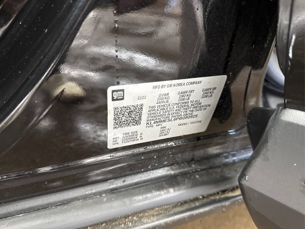 Used 2023 Buick Encore GX Select AWD/4WD image 16