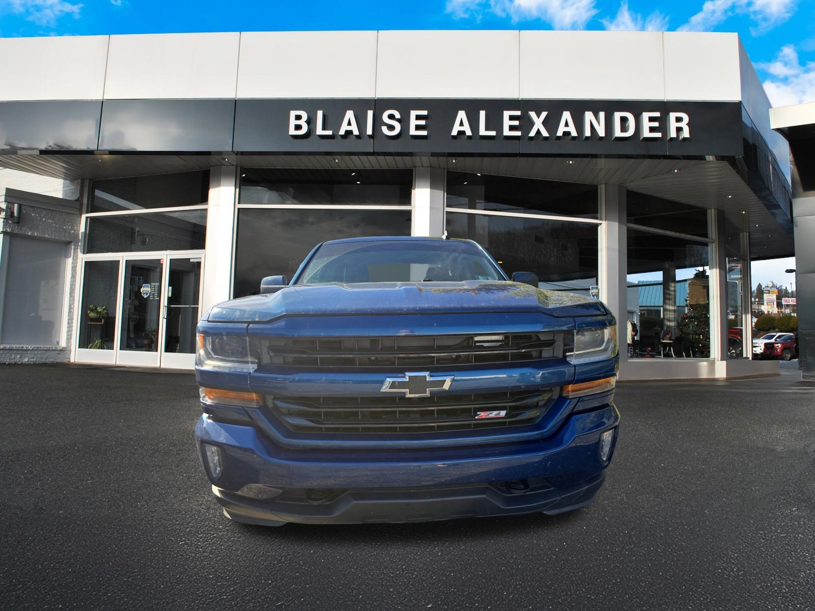 Used 2019 Chevrolet Silverado 1500 LT w/ All Star Edition AWD/4WD image 8