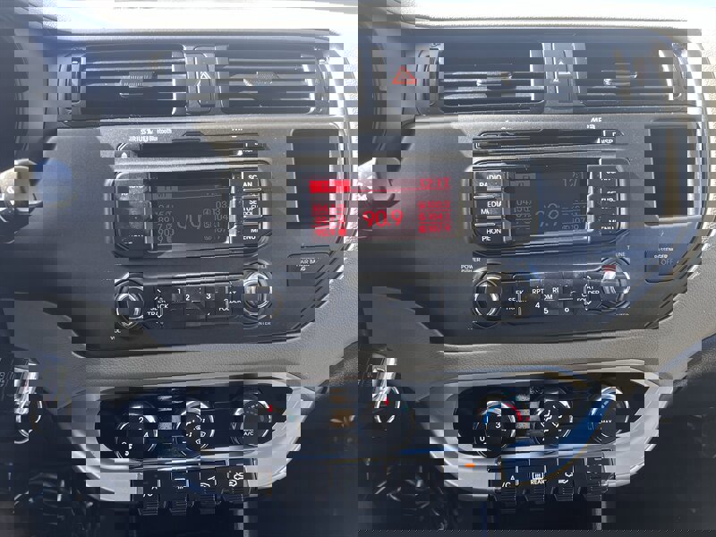 Used 2014 Kia Rio EX image 16