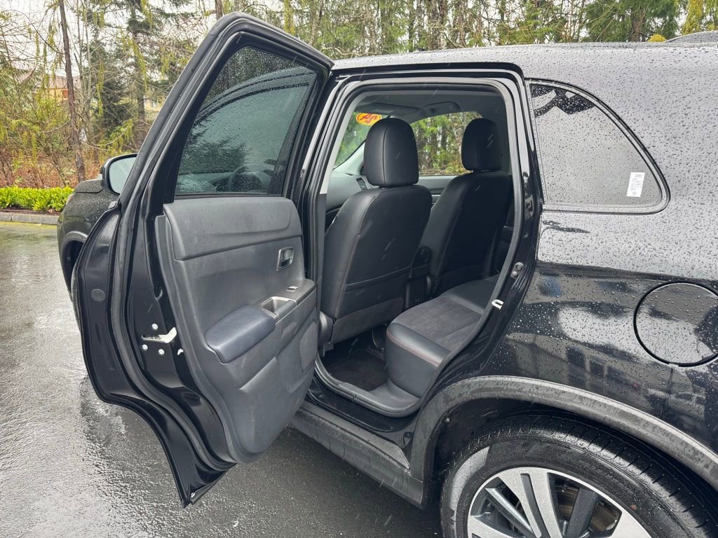 Used 2024 Mitsubishi Outlander Sport SE AWD/4WD image 8