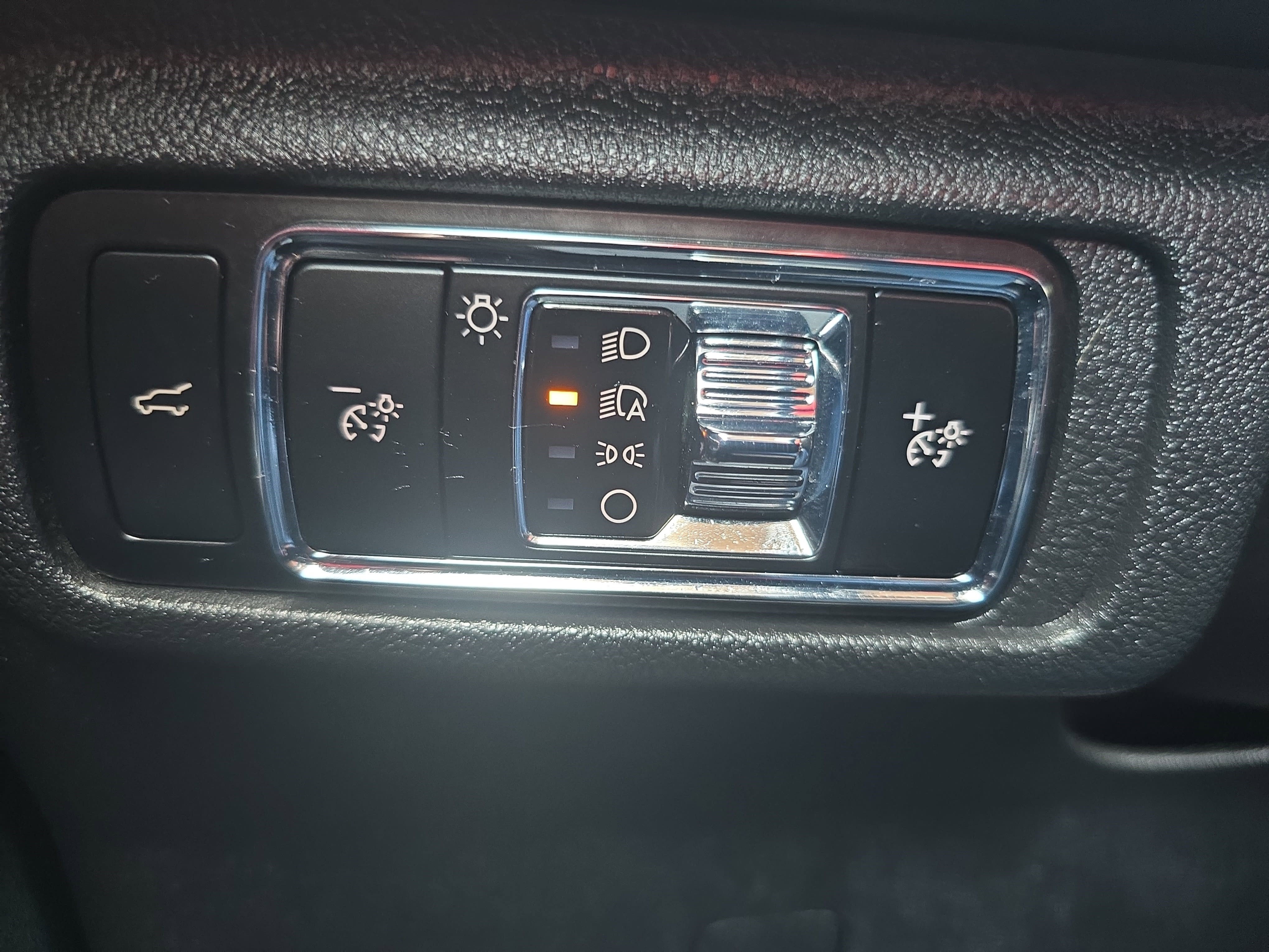 Certified 2024 Lincoln Corsair Reserve w/ Equipment Group 201A image 25