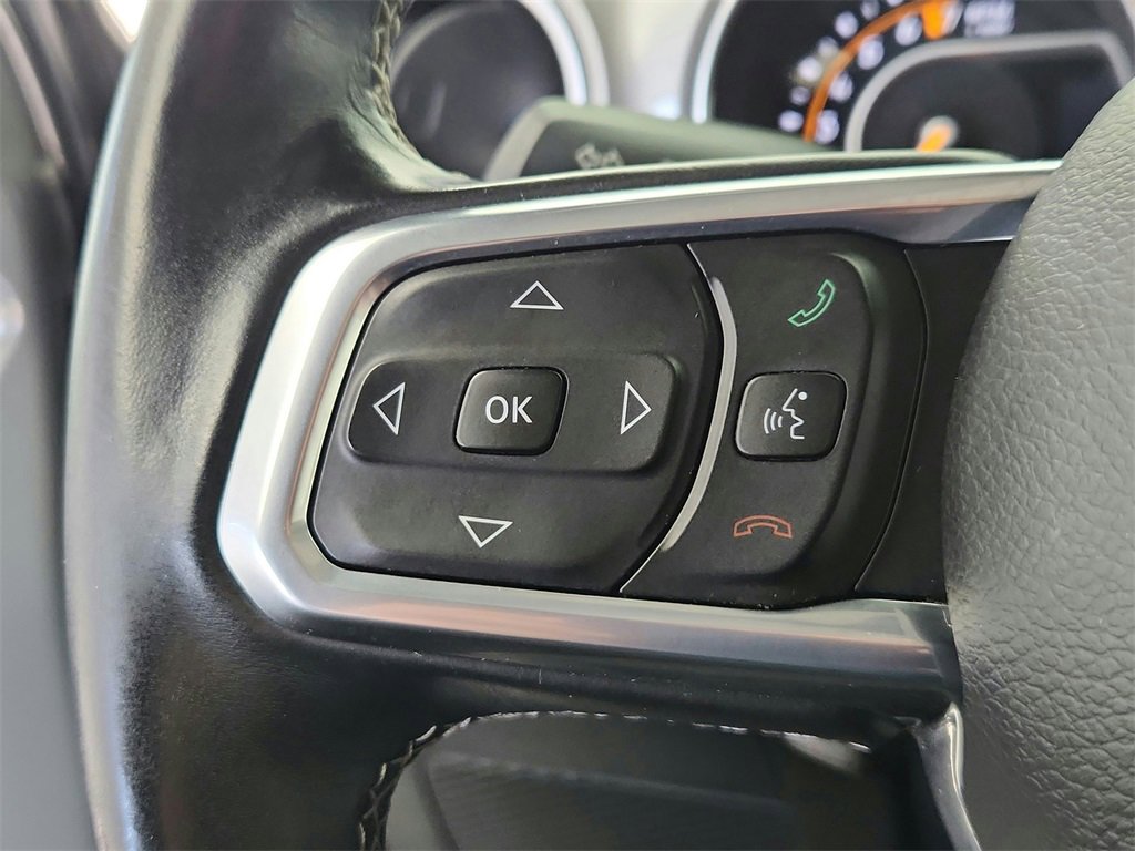 Used 2018 Jeep Wrangler Unlimited Sahara w/ Uconnect 4C Nav & Sound Group image 32