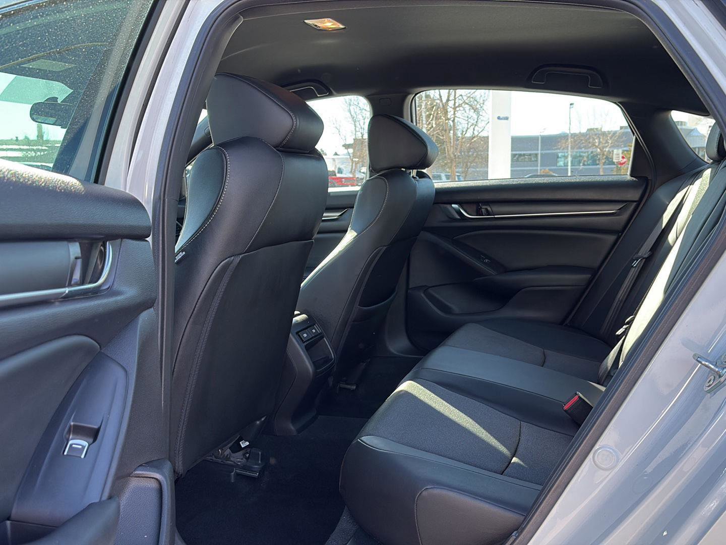 Used 2021 Honda Accord Sport image 13