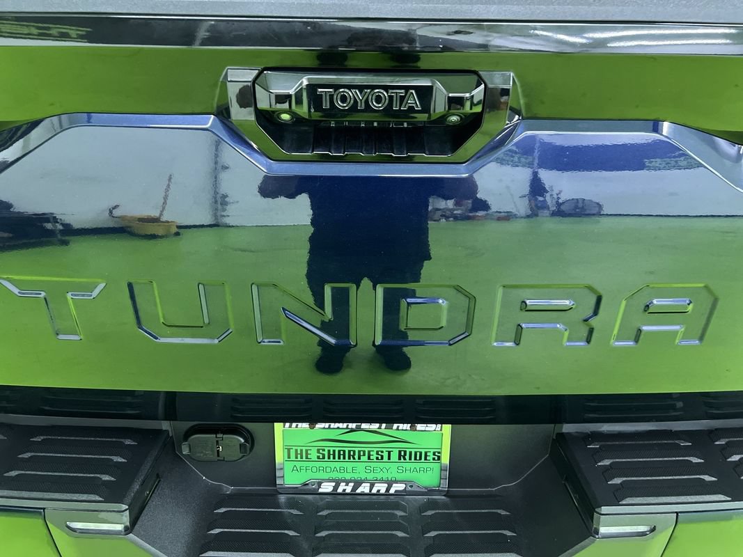 Used 2024 Toyota Tundra Platinum AWD/4WD image 13
