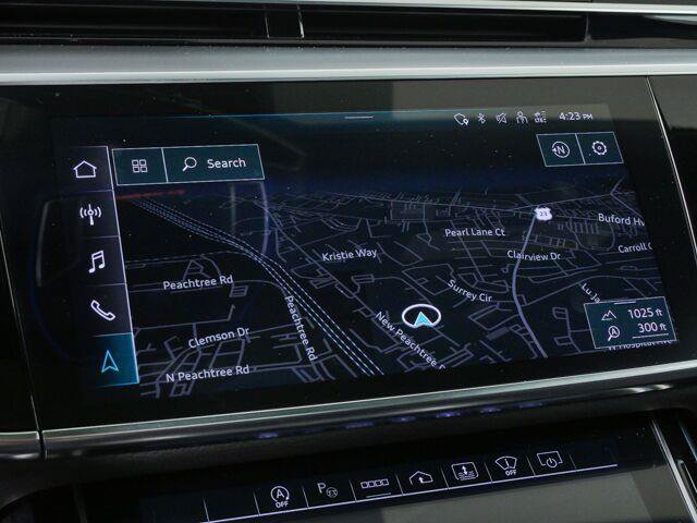 Used 2023 Audi A8 L 3.0T AWD/4WD image 35