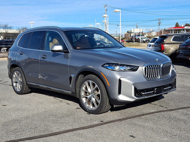 Certified 2024 BMW X5 xDrive40i w/ Premium Package