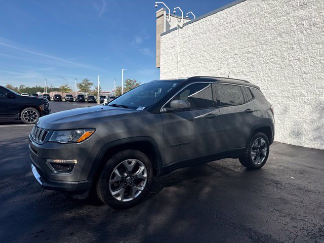 Used 2019 Jeep Compass Limited AWD/4WD image 3