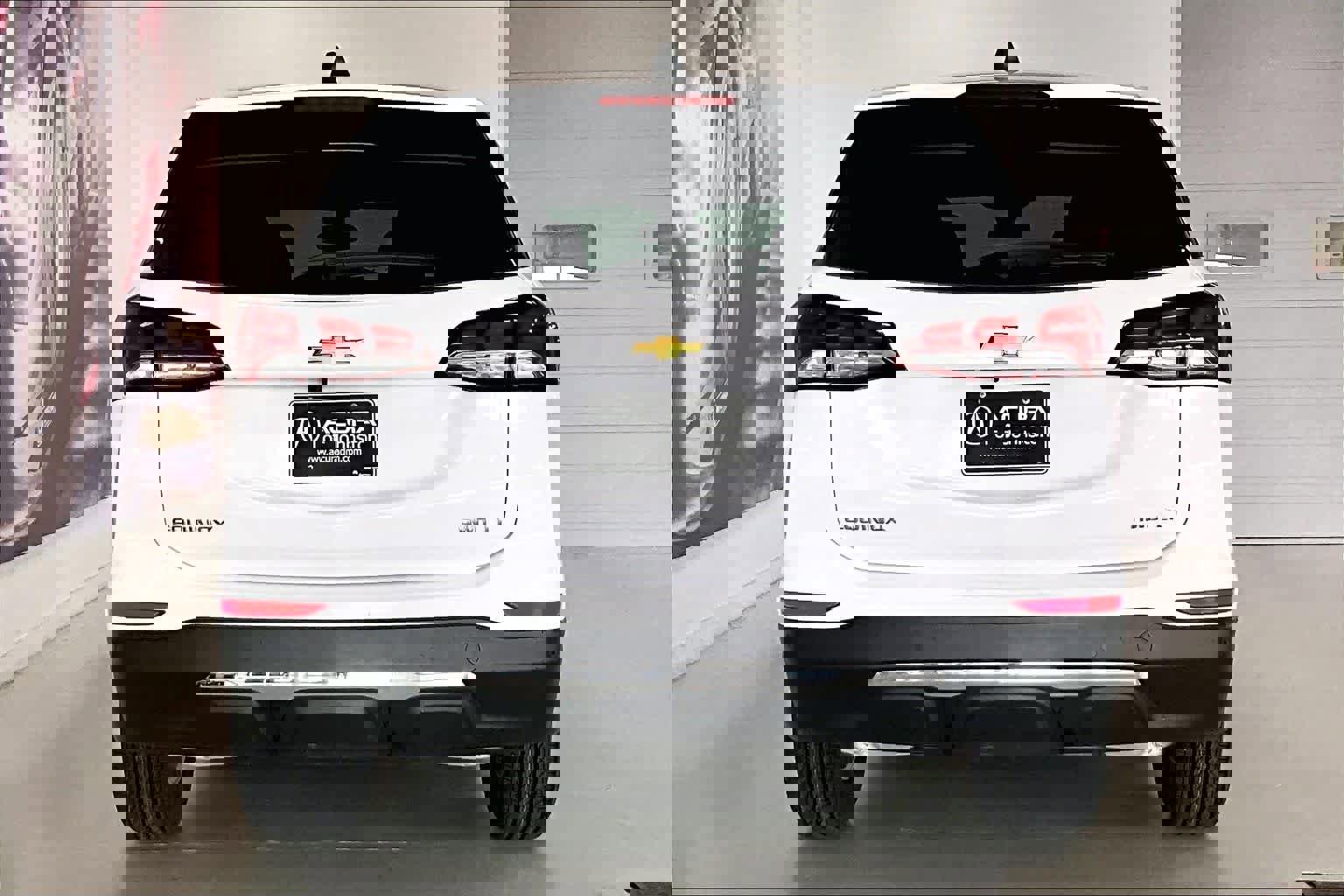 Used 2023 Chevrolet Equinox LT AWD/4WD image 5