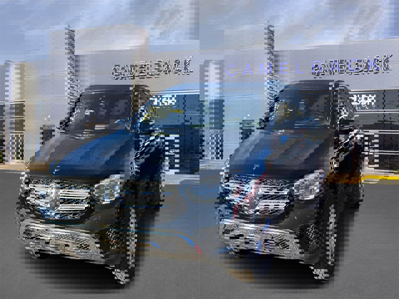 Used 2021 Mercedes-Benz GLC 300 image 11