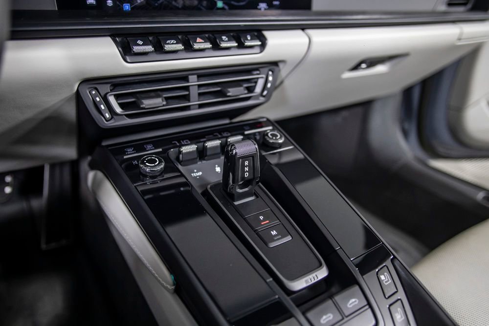 Used 2024 Porsche 911 Carrera GTS image 36