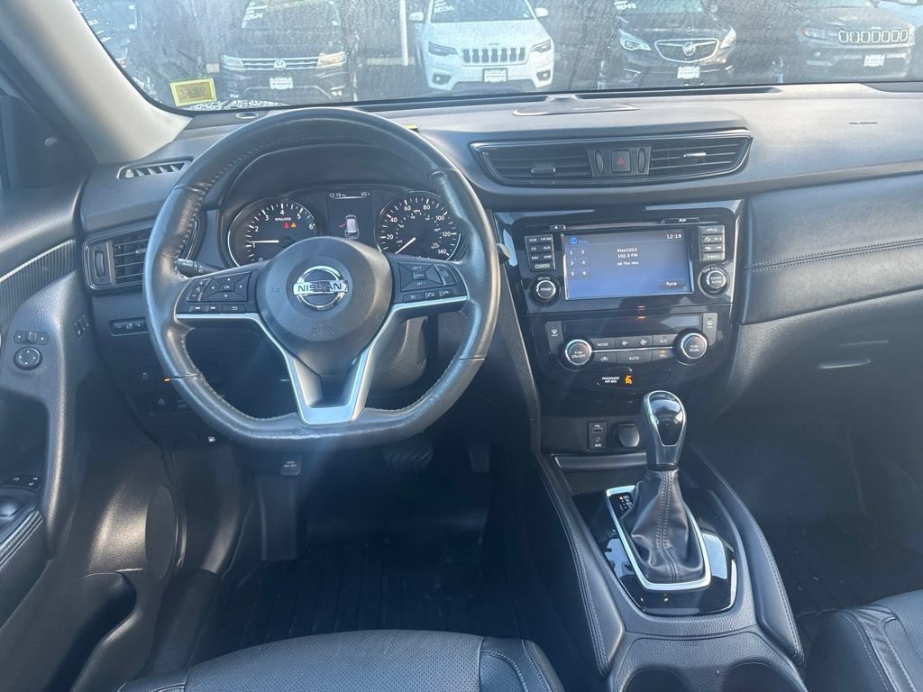 Used 2017 Nissan Rogue SL w/ SL Premium Package AWD/4WD image 22