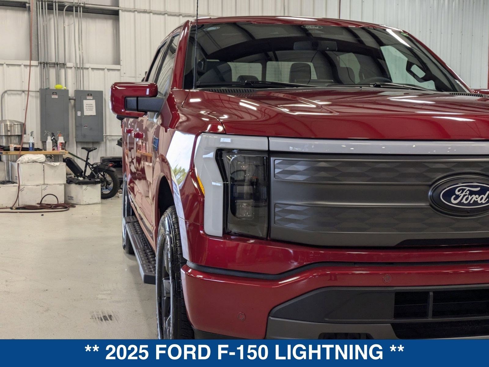 New 2025 Ford F150 Lightning Lariat w/ Max Trailer Tow Package image 10