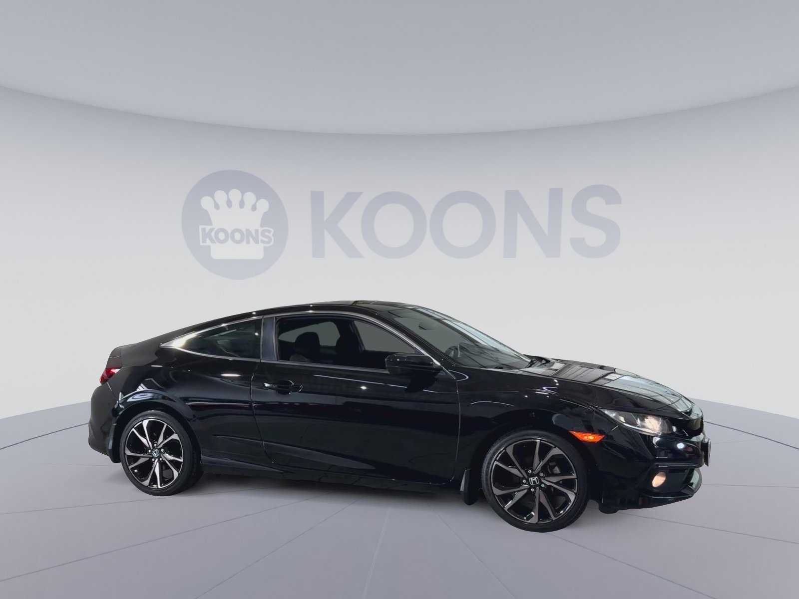 Used 2020 Honda Civic Sport image 2