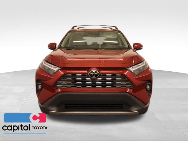 Used 2022 Toyota RAV4 Limited AWD/4WD image 7