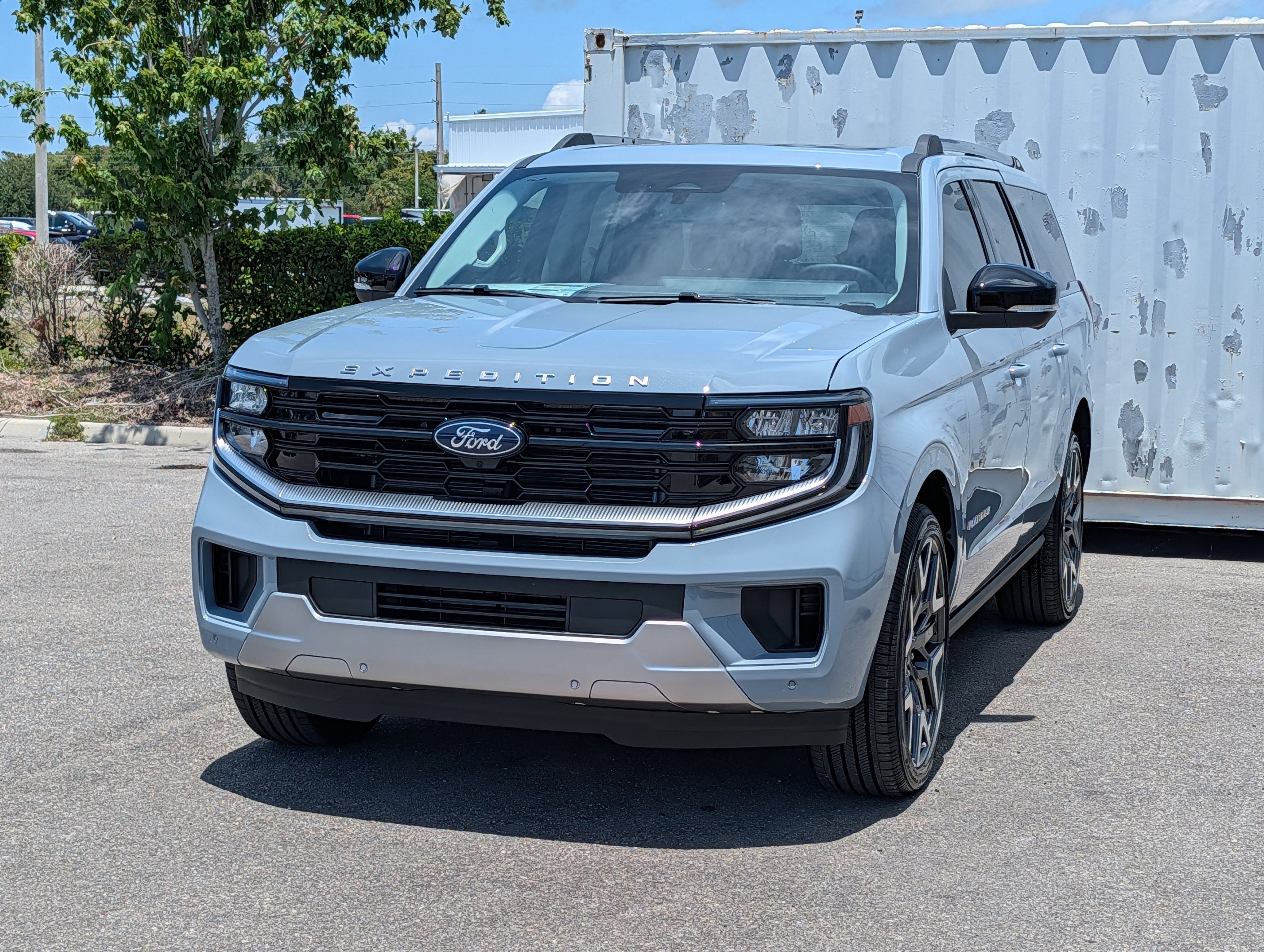 New 2026 Ford Expedition Max Platinum AWD/4WD image 8