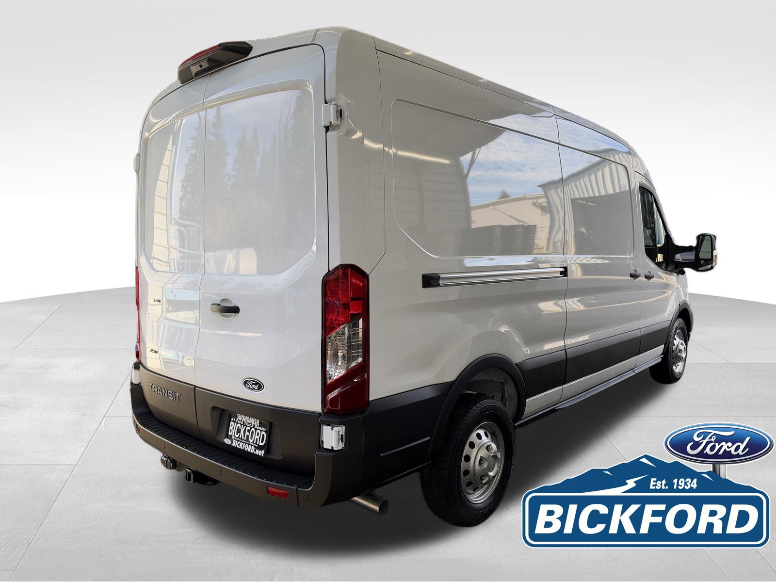 New 2027 Ford Transit 350 148 Medium Roof AWD w/ Load Area Protection Package image 6
