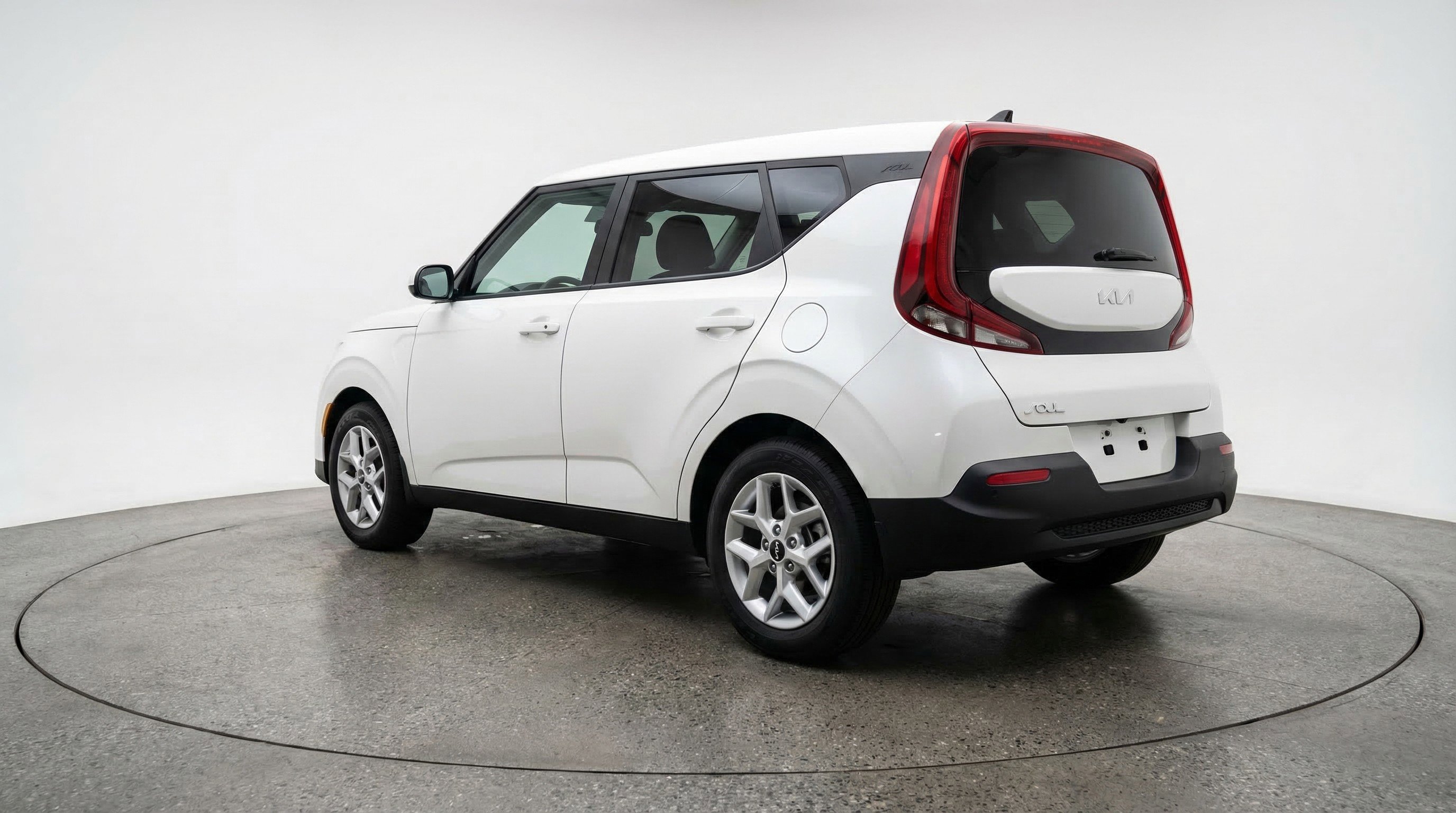 Used 2025 Kia Soul LX w/ LX Technology Package image 6