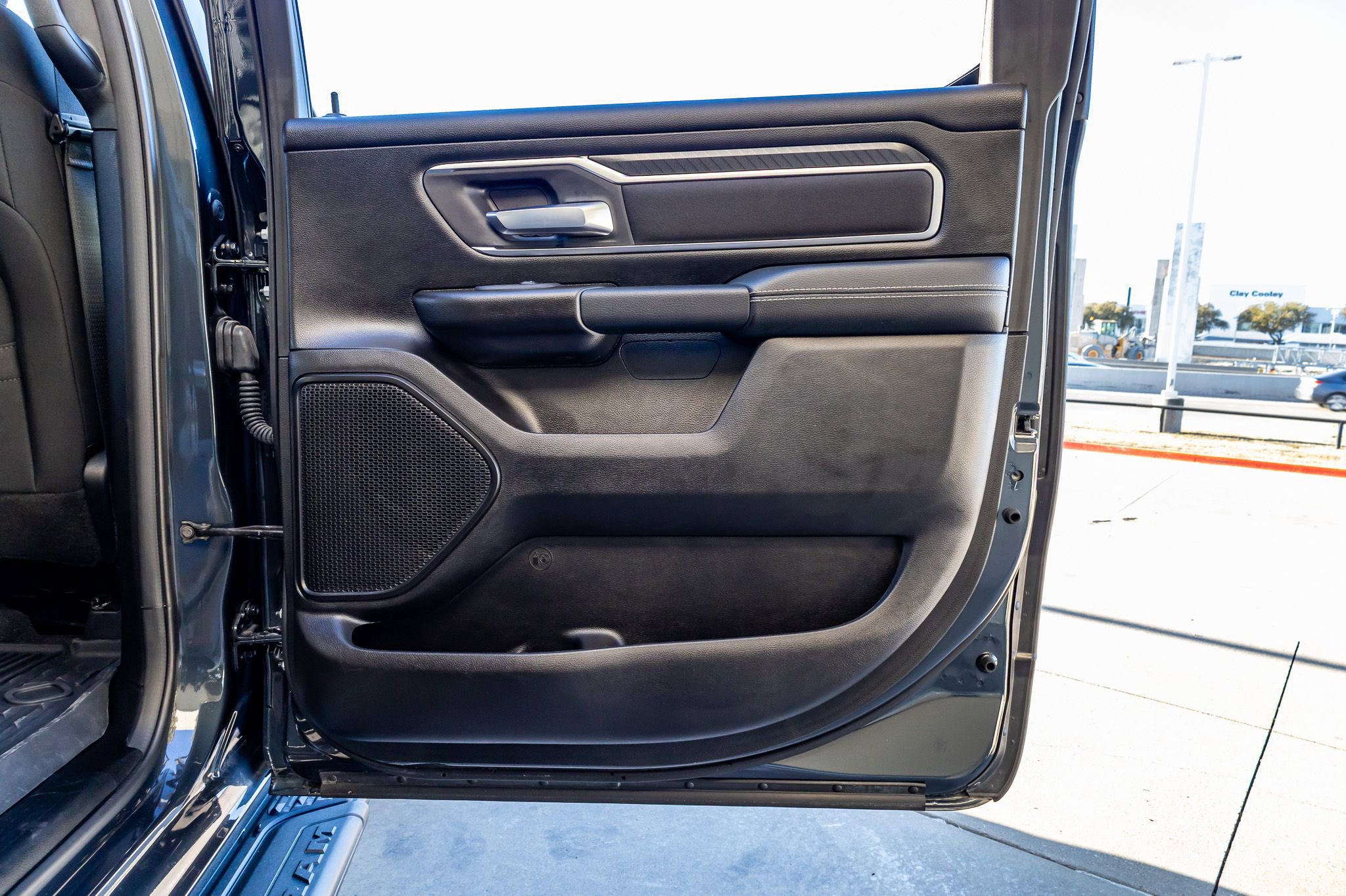 Used 2025 RAM 1500 Lone Star image 40