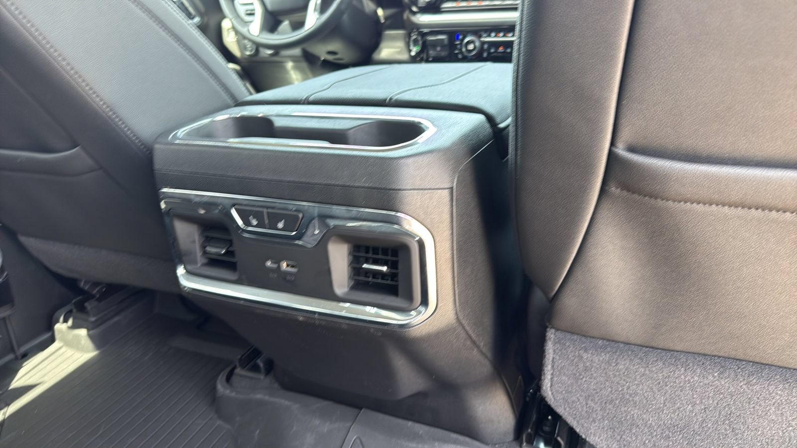 Used 2026 Chevrolet Silverado 1500 LTZ AWD/4WD image 27