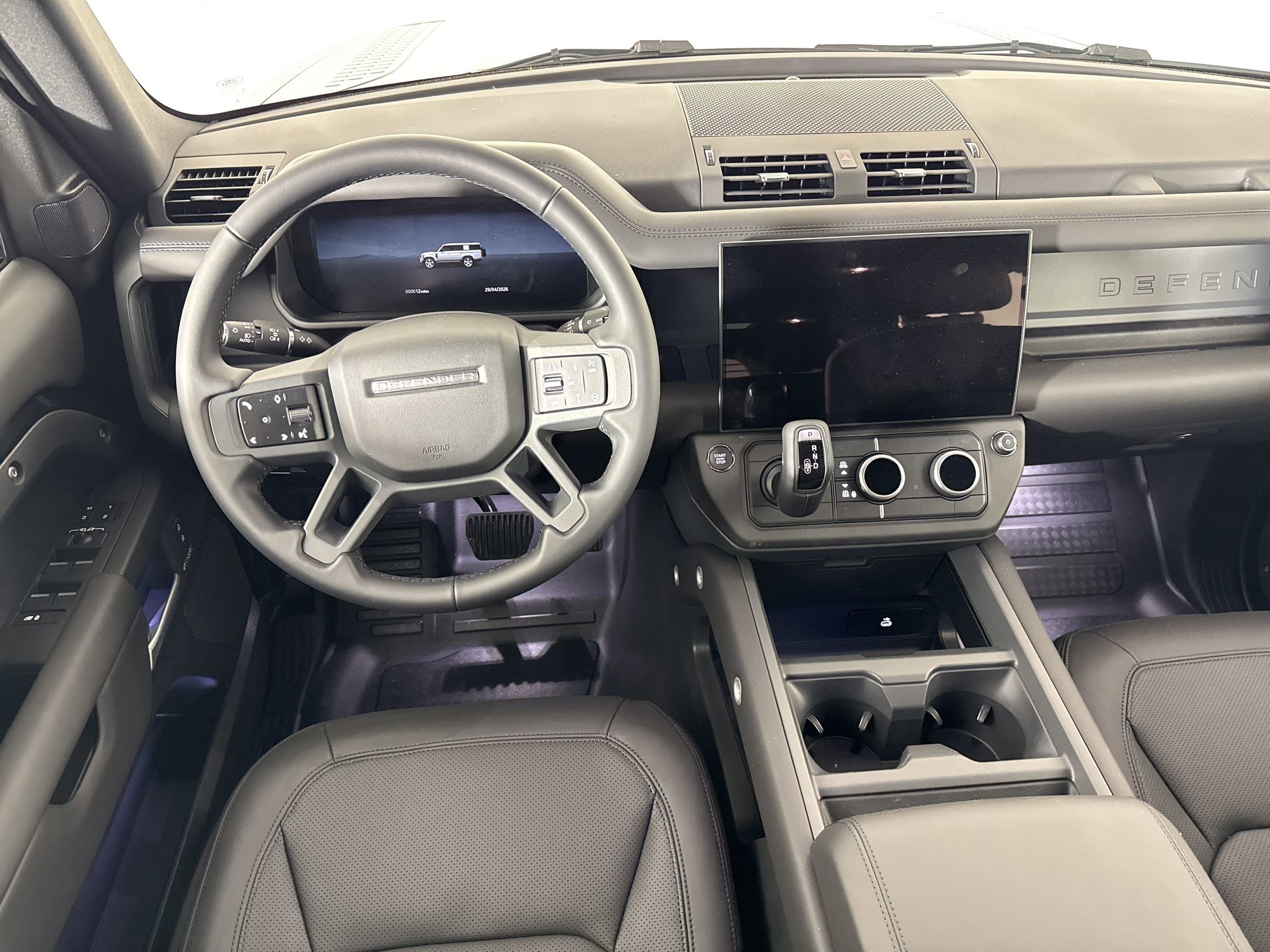 New 2026 Land Rover Defender 130 X-Dynamic SE AWD/4WD image 26