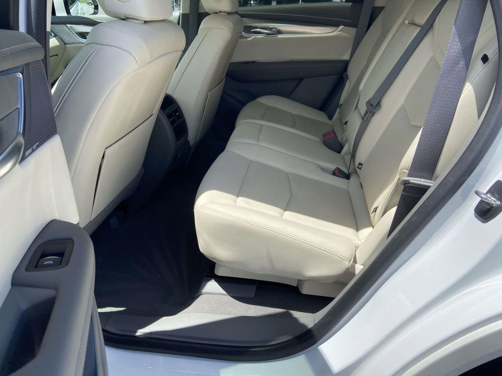 Certified 2023 Cadillac XT5 Premium Luxury FWD image 12